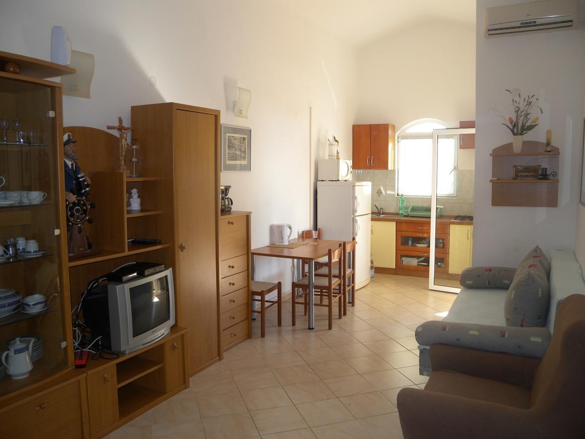 Apartment Marija By Interhome Vir Eksteriør billede